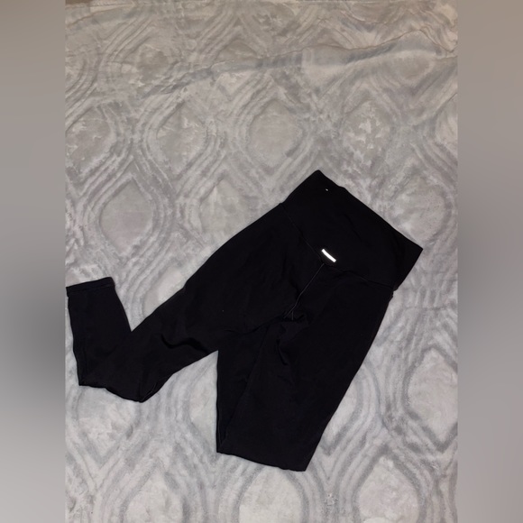 Aerie Chill play move cut out leggings - Picture 9 of 11